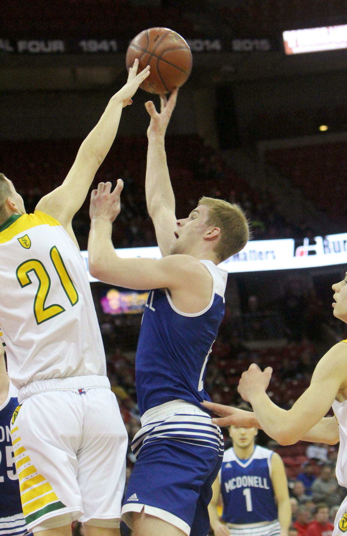 McDonell boys basketball vs Sheboygan Area Lutheran 3-15-19